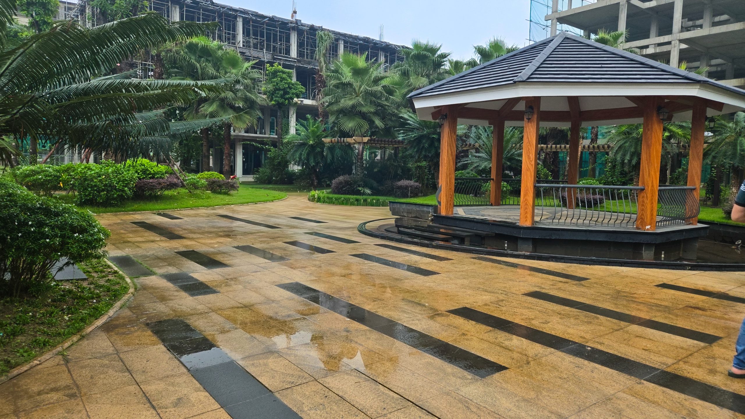 green-little-town-anh-thuc-te-1