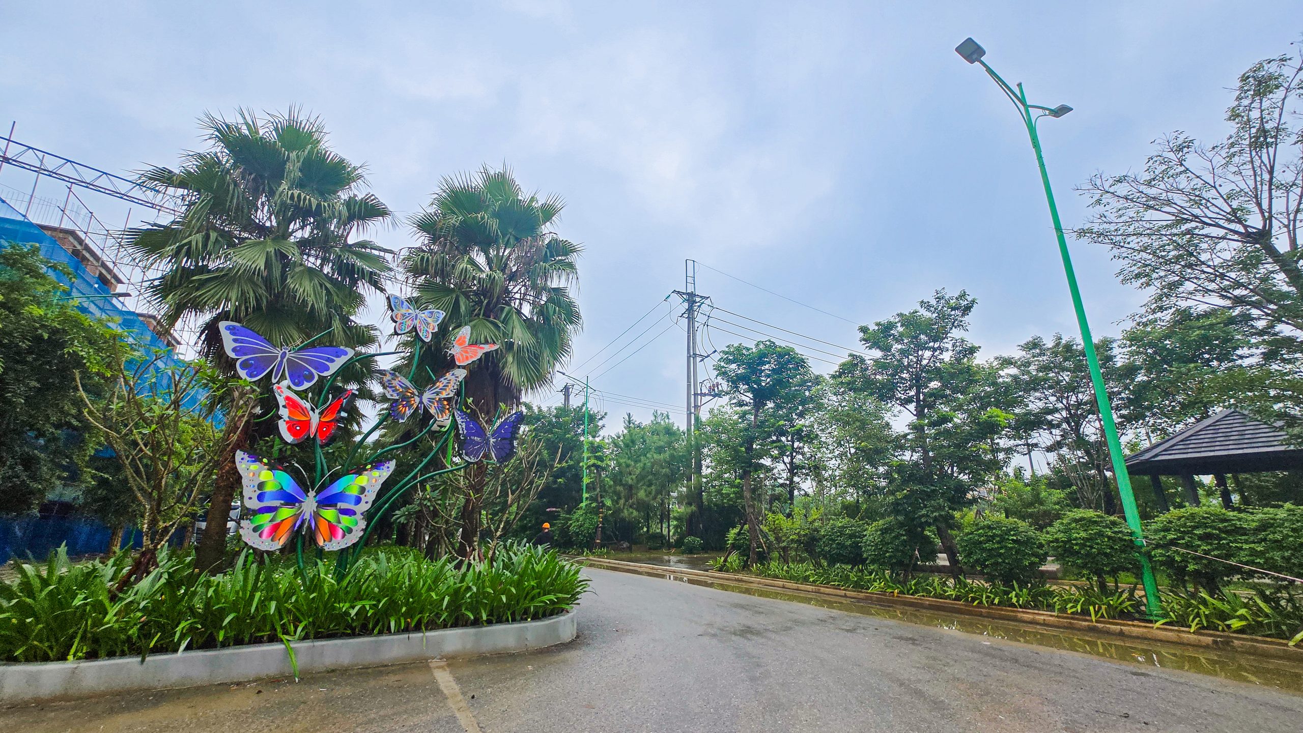 green-little-town-anh-thuc-te-4